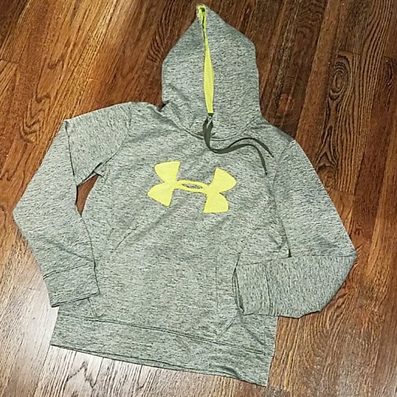 Under Armour Tops - Women's Size M Under Armour Sweatshirt/Hoodie